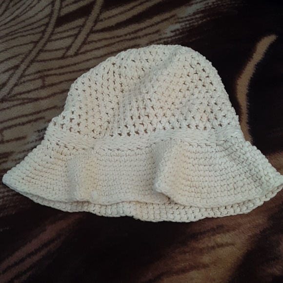 Vintage Accessories - Vintage 1960s white floppy sun hat Vintage Accessories - Vintage 1960s white floppy sun hat